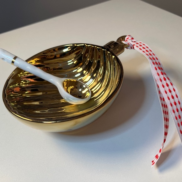 Pampa Bay Get Gifty Christmas Tree Ornament Shaped Serving Bowl with spoon, gold - Picture 2 of 5